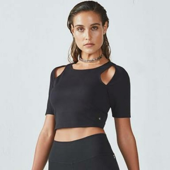 FABLETICS NWT crop top - Picture 2 of 4
